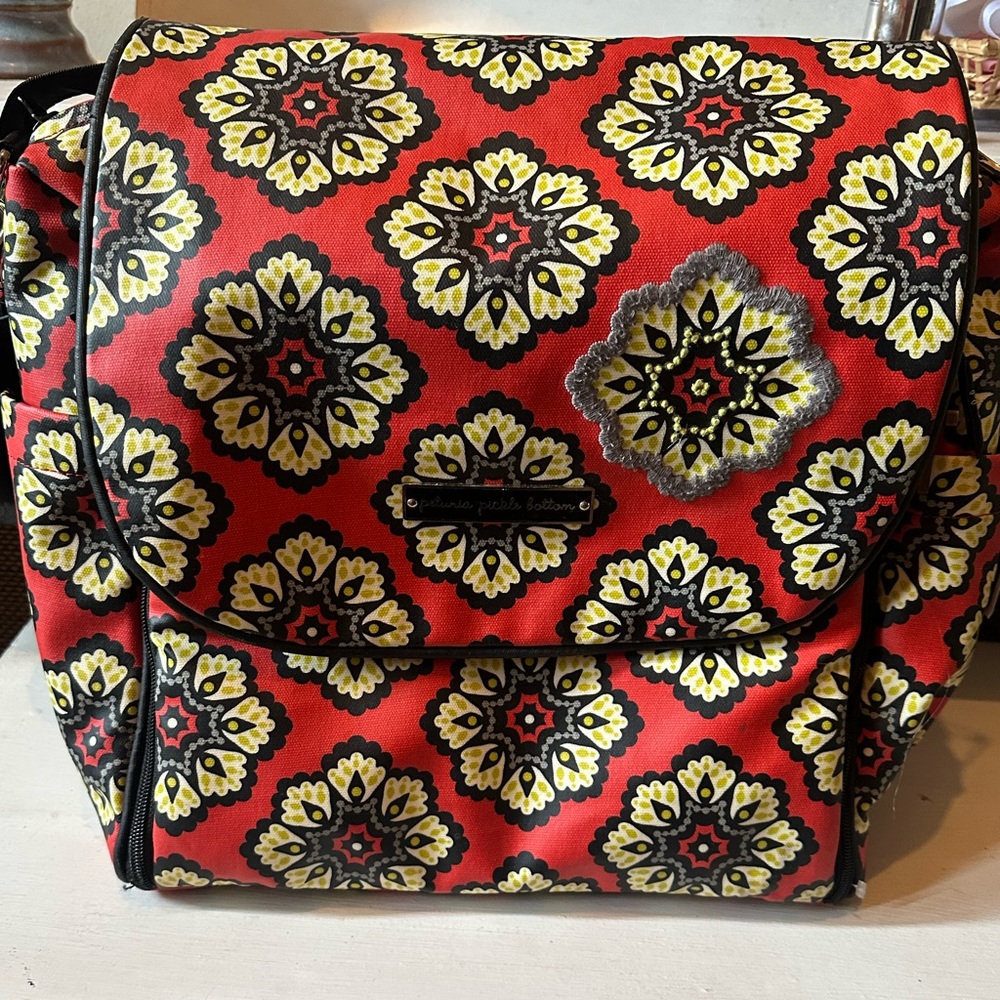 Petunia Pickle Bottom Vibrant Floral Diaper Bag